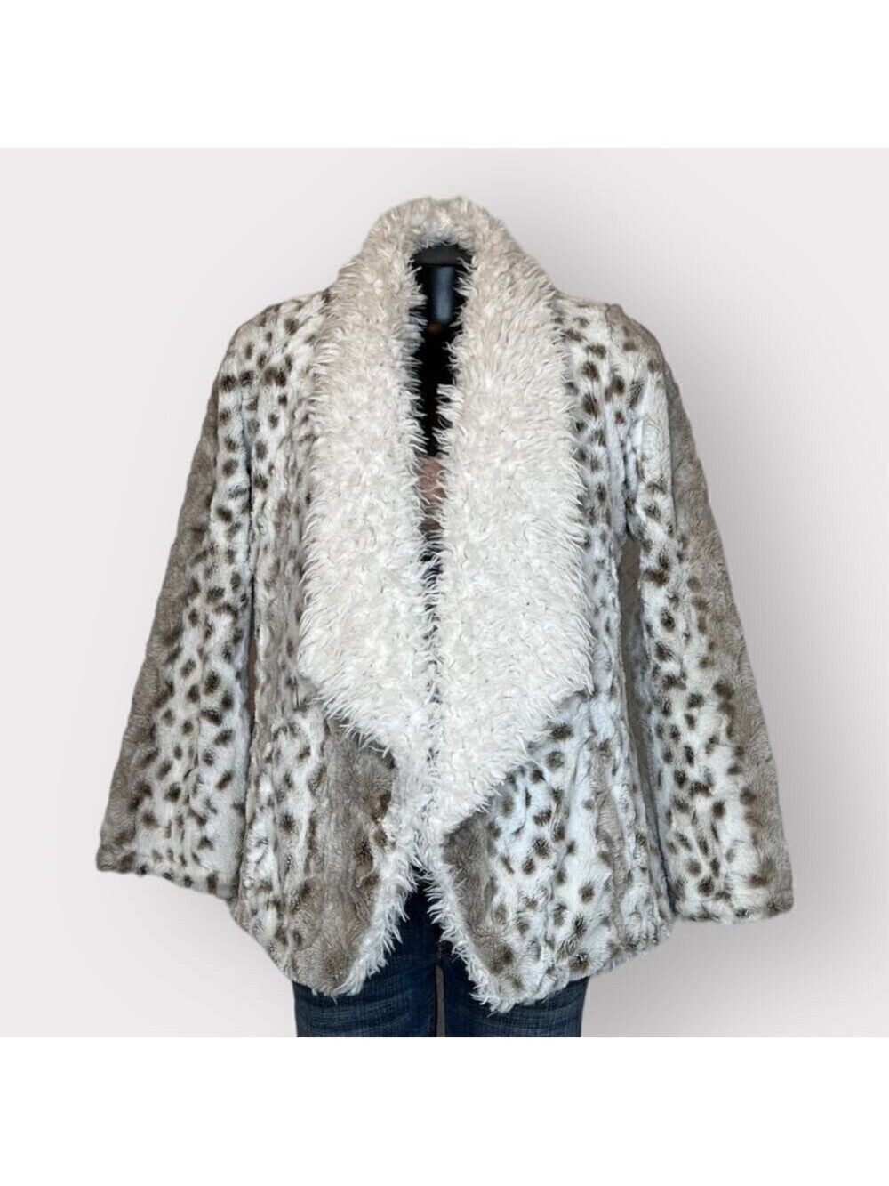 Vine Street Womens Luxury Faux Fur Open Front Coat sz S Soft Sherpa Cardigan